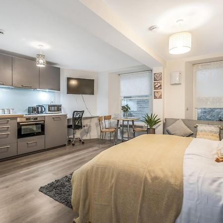 Spacious & Cosy Studio Flat In The Heart Of Edinburgh City Centre Exterior foto