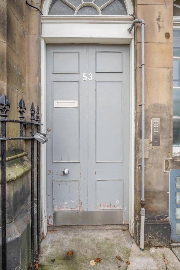 Spacious & Cosy Studio Flat In The Heart Of Edinburgh City Centre Exterior foto